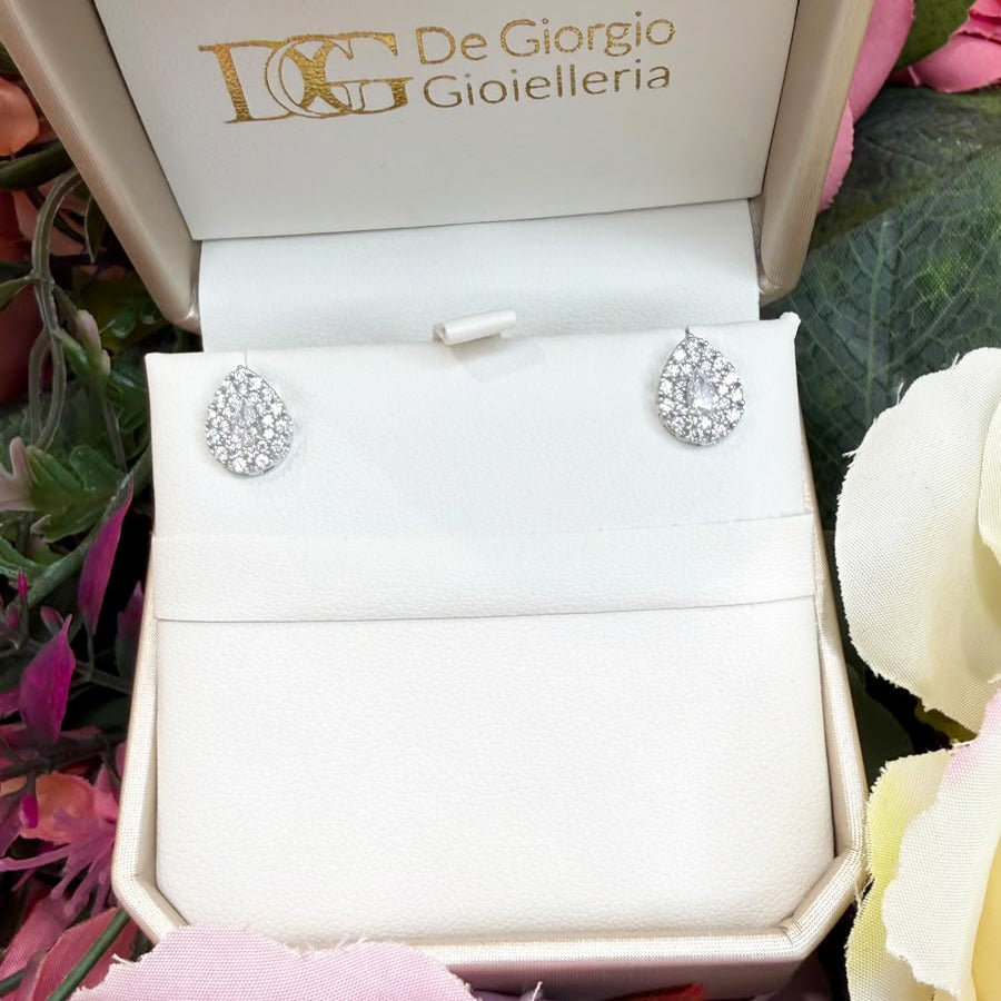 ORECCHINI A GOCCIA CON ZIRCONI IN ORO BIANCO 18 KT (750)