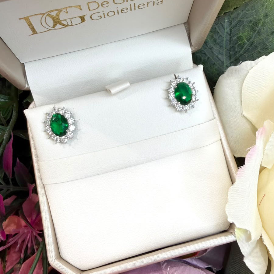 ORECCHINI CON PIETRA VERDE E ZIRCONI IN ORO BIANCO 18 KT (750)