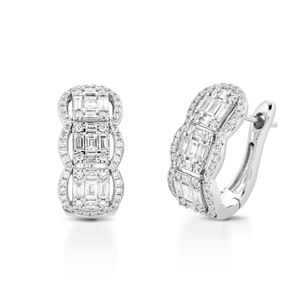 ORECCHINI IN ORO BIANCO 18KT CON BAGUETTE E DIAMANTI