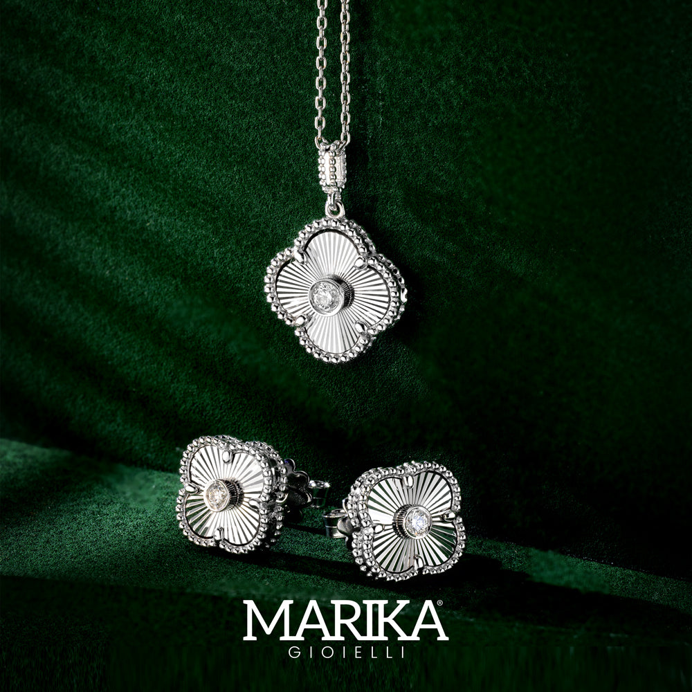 ORECCHINI FIORE IN ORO BIANCO 18 CARATI CON DIAMANTI